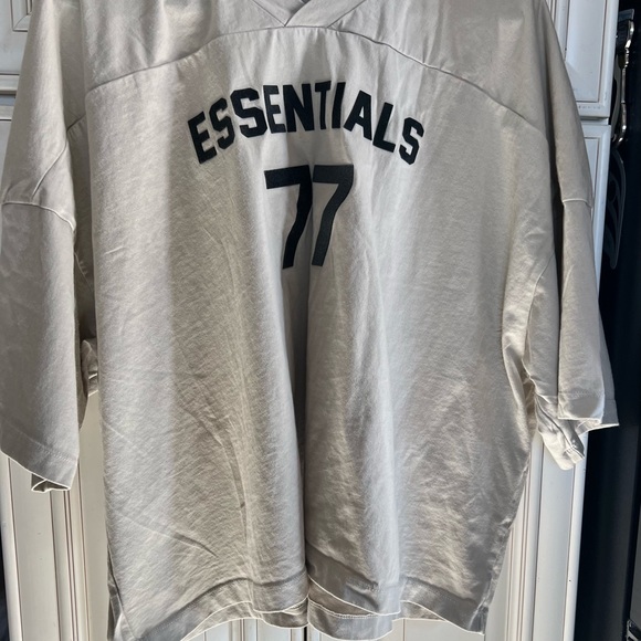 Fear of God Essentials Women's Football 77 T-shirt Wheat L - Picture 2 of 15